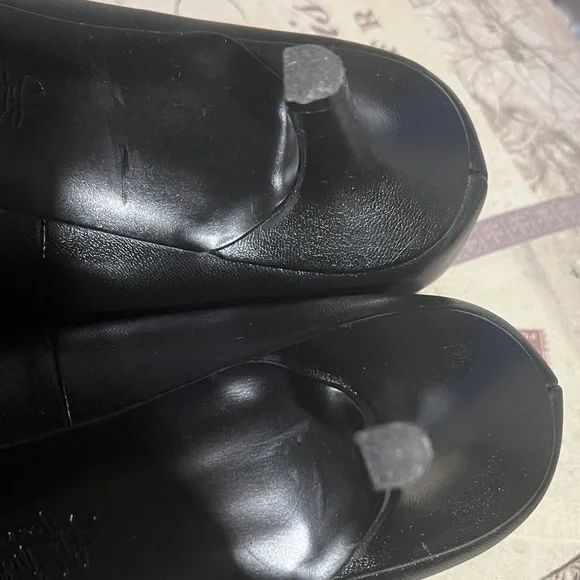 Life Stride Black Pointed Toe kitten heels - Picture 3 of 5